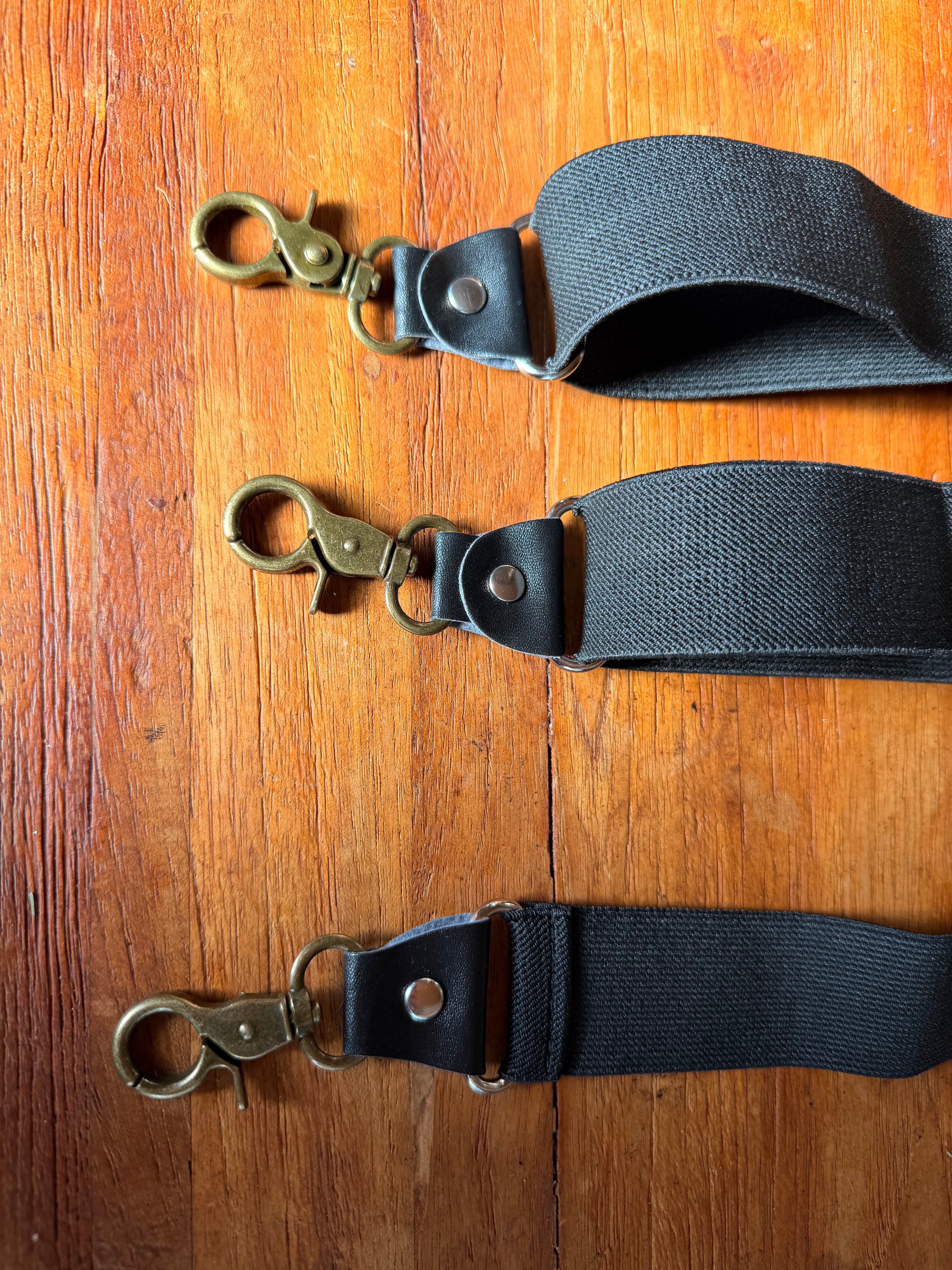 Black Y Back Vintage Brass-look suspenders
